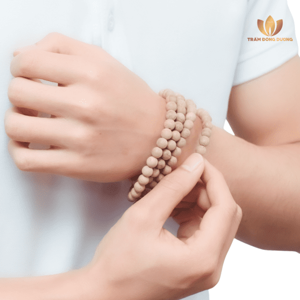 Vòng Trầm hương tặng cho sếp nam