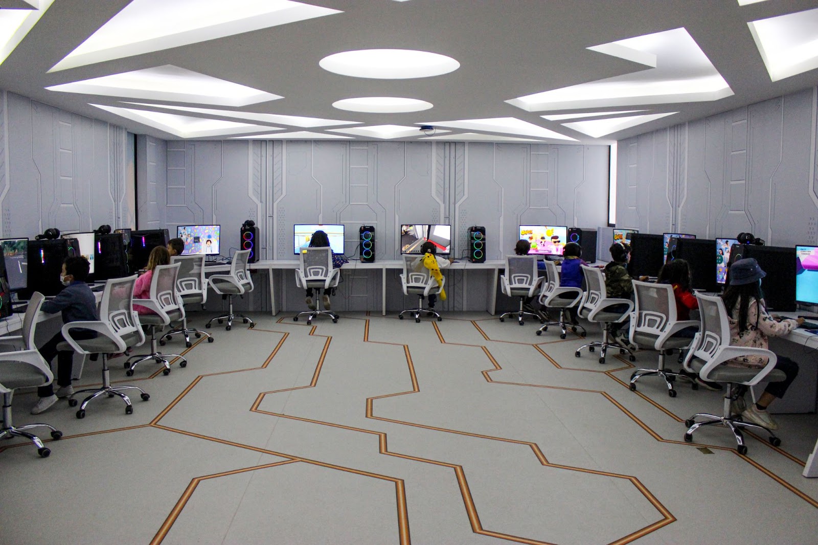 gaming-room-innova-schools-colombia