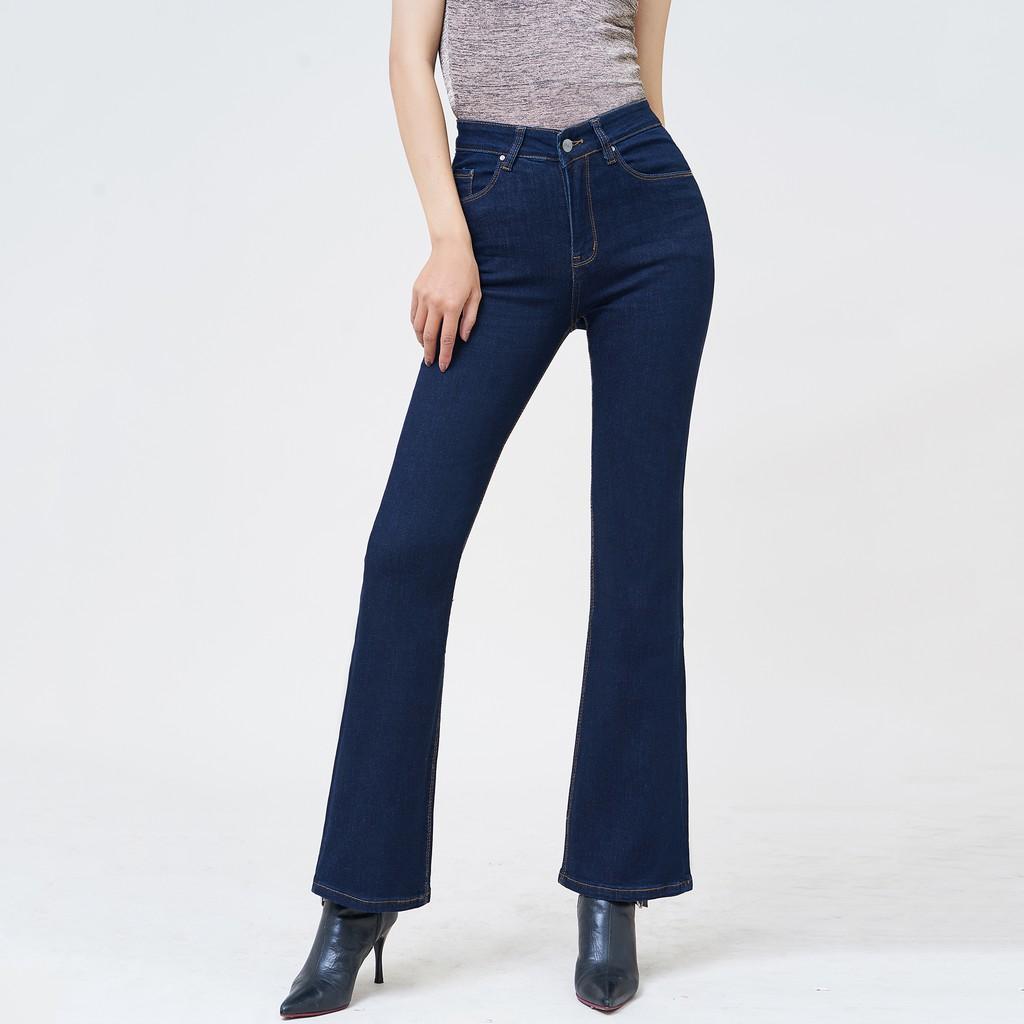 Mẫu quần jeans ống loe cực kỳ thời trang!