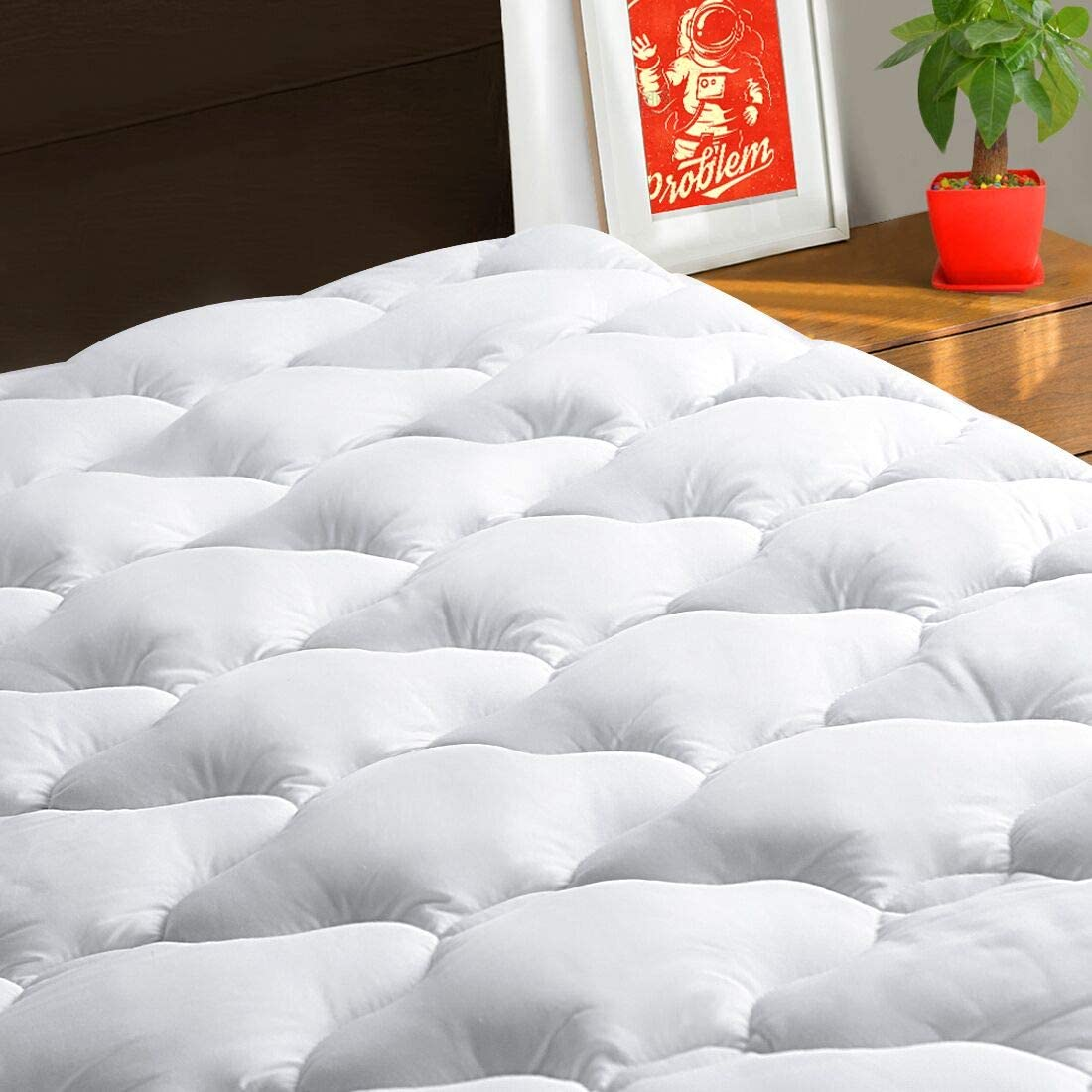 The different uses of mattress pads vs. mattress covers and protectors