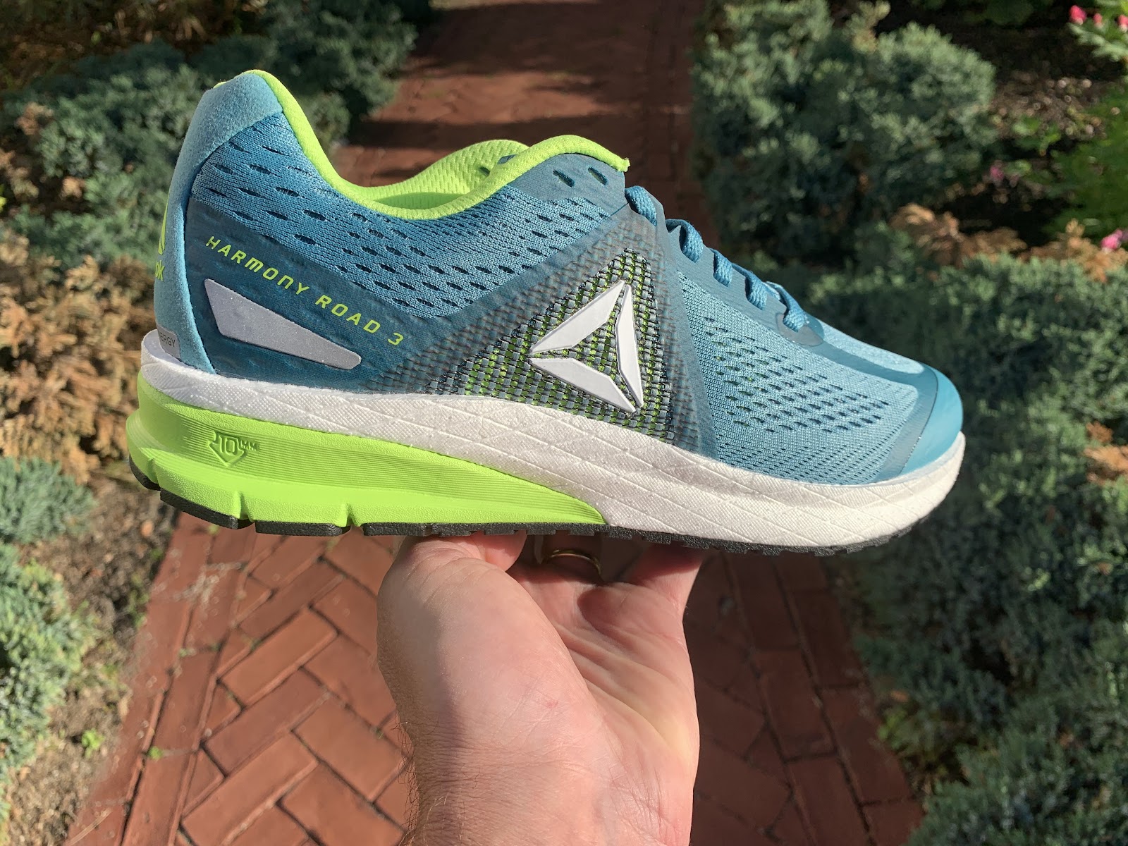 Road Trail Reebok Harmony Tester Review