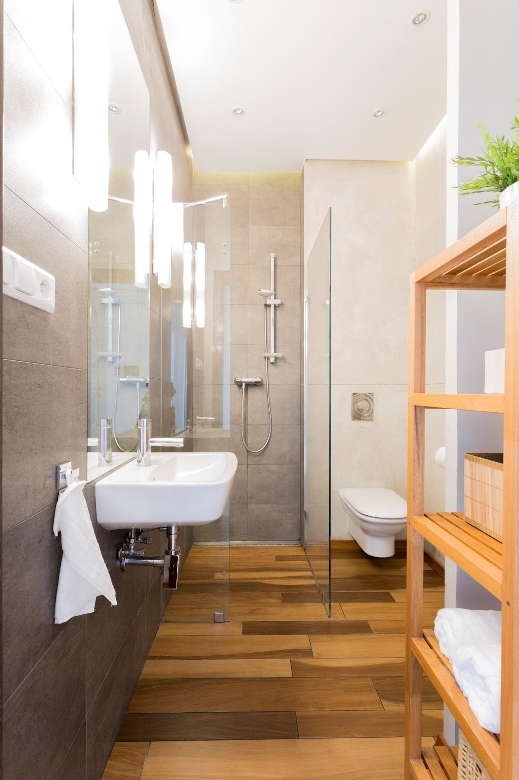Uma imagem contendo chão, interior, parede, banheiro

Descrição gerada automaticamente