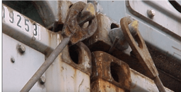 Container lashings equipment lashing bar