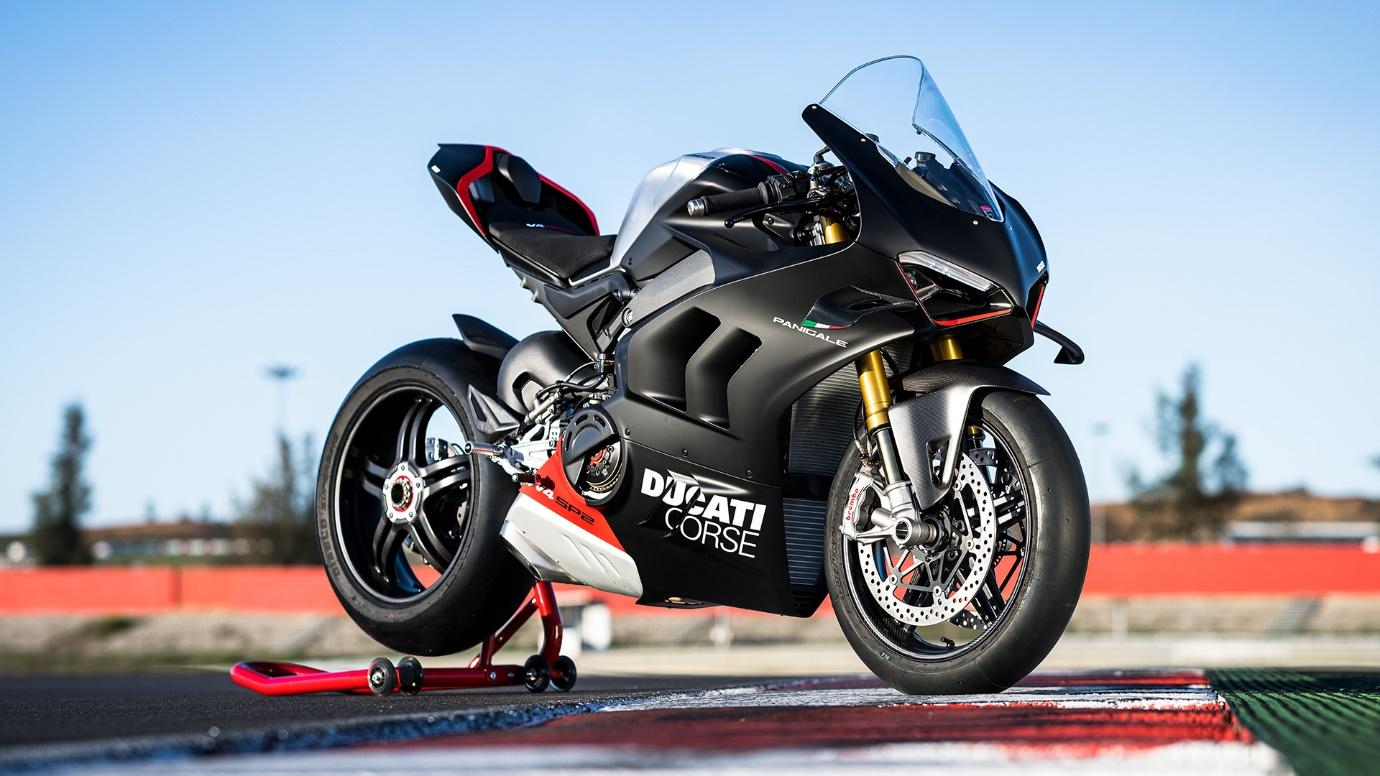 5 รุ่น มอเตอร์ไซค์ Ducati ยอดฮิต ปี 2022 1