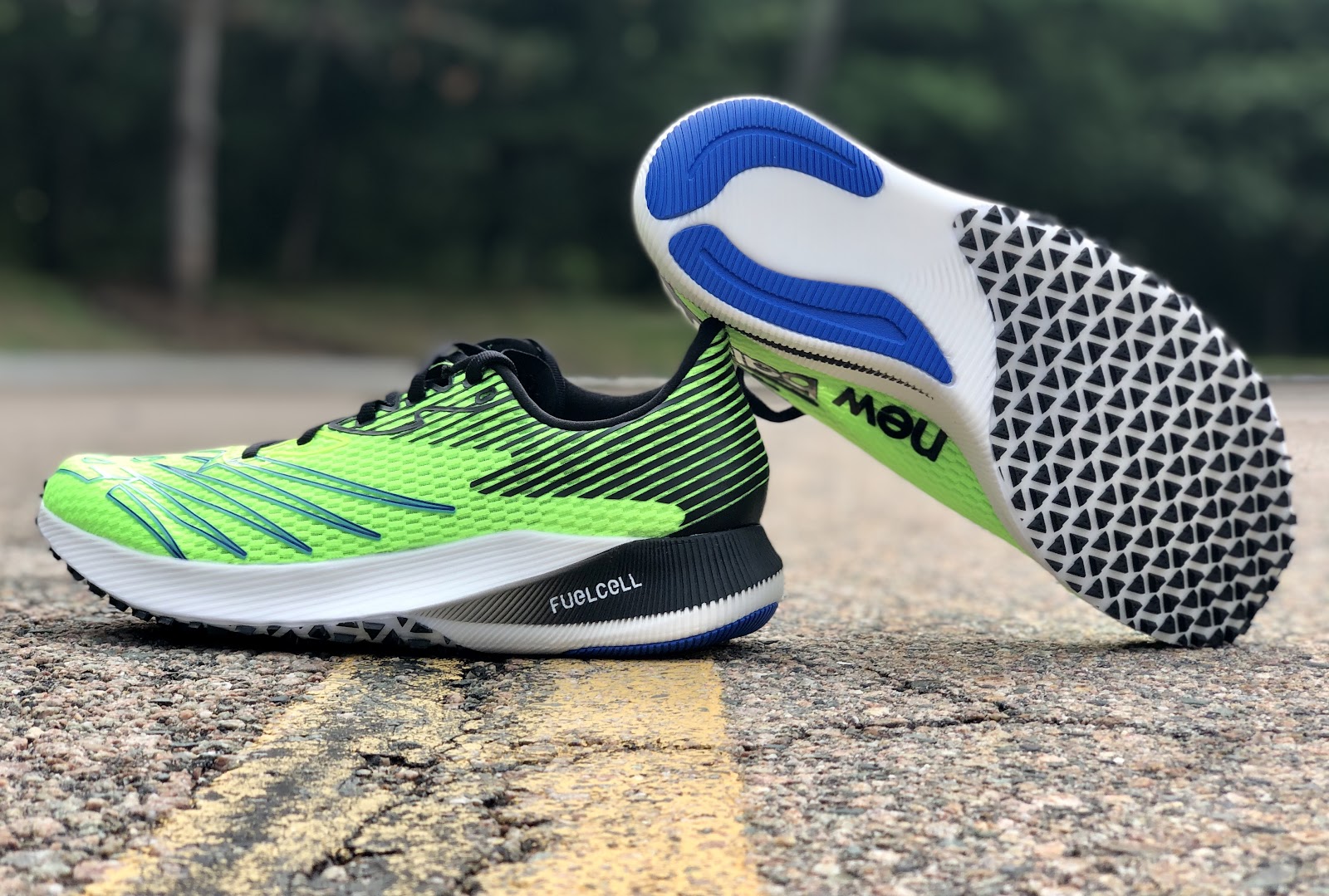 New Balance FuelCell RC Elite 