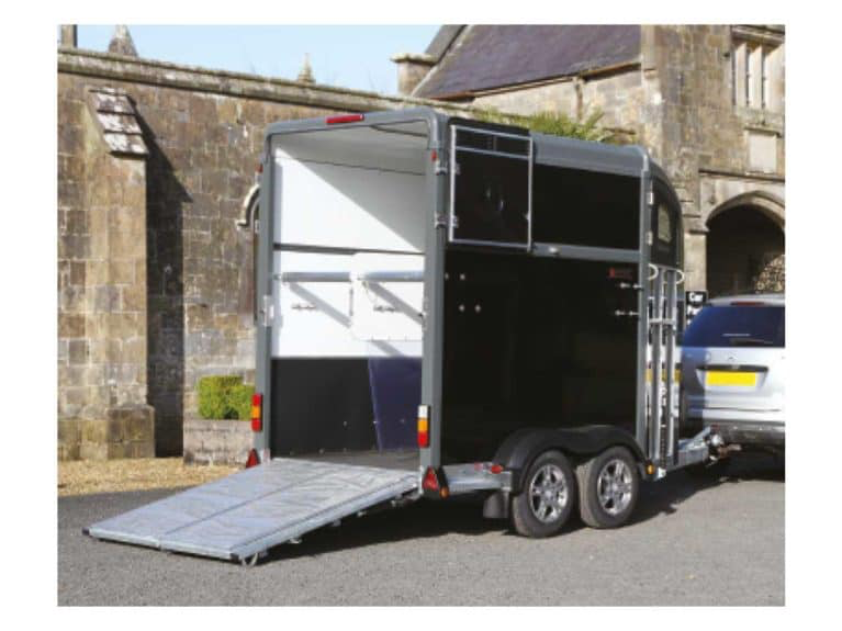 horse-trailer-the-uk