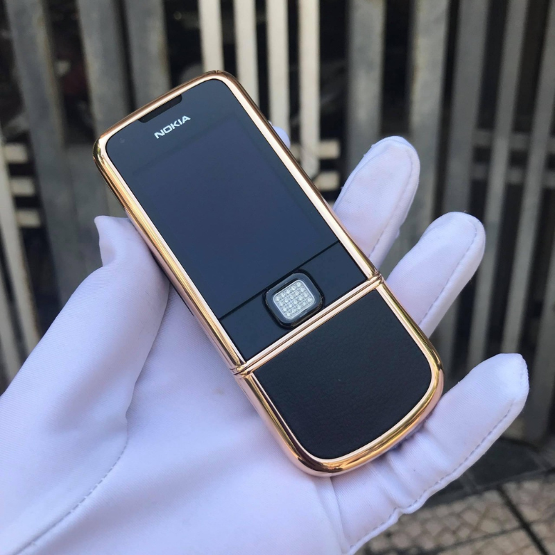 Nokia 8800 vàng hồng da đen đính đá