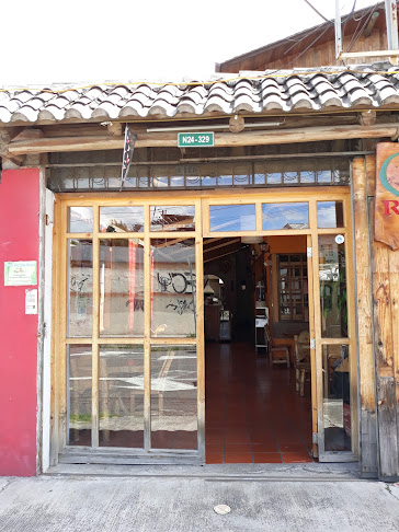 Comentarios y opiniones de Gopal Yoga Estudio, Quito