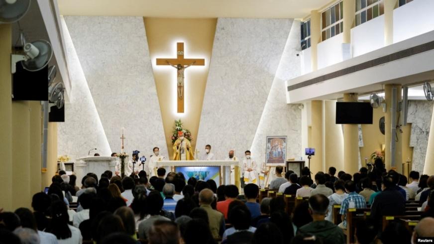 Một buỗi lễ tại nhà thờ Công giáo ở Hong Kong.