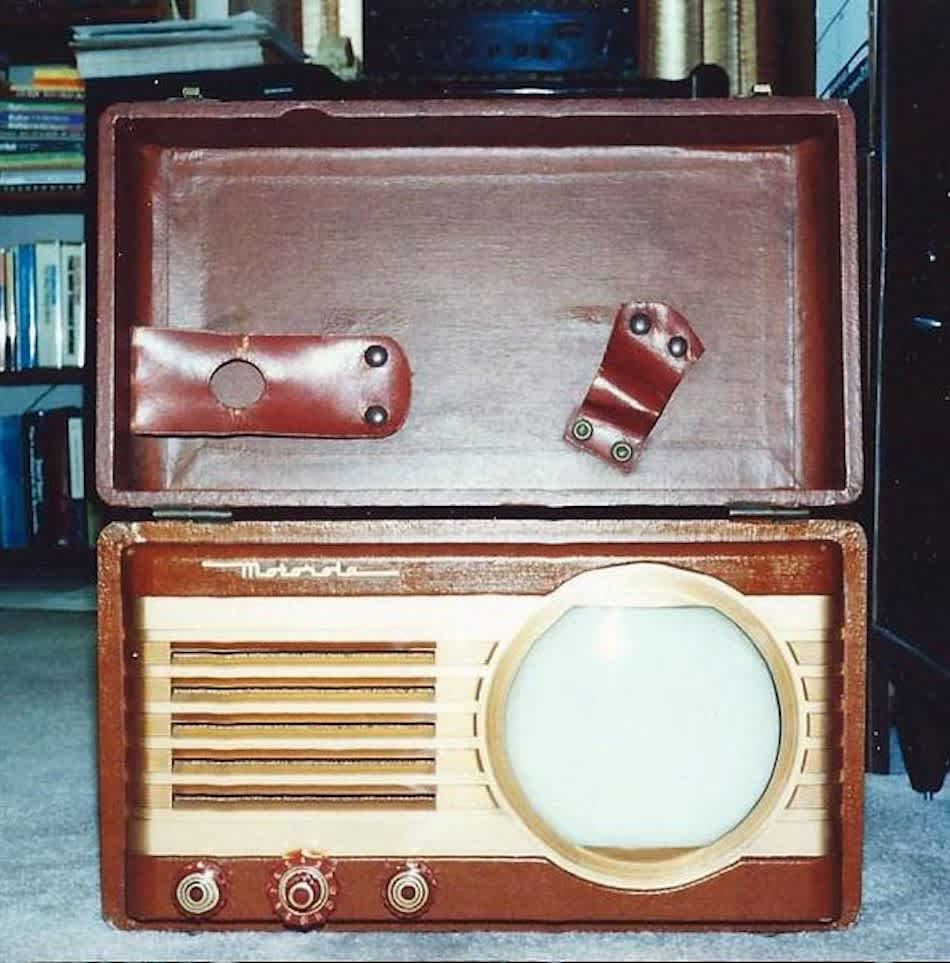 Motorola suitcase TV vintage