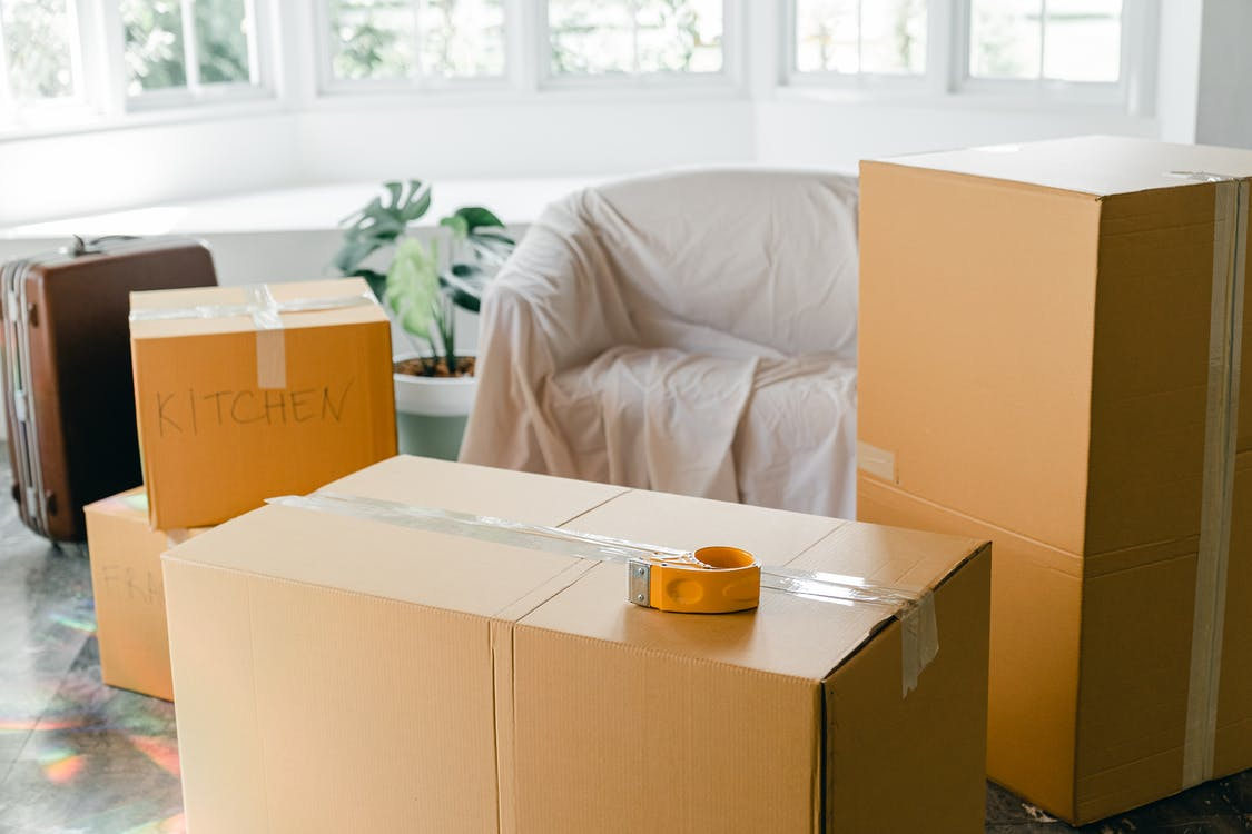 Image of packing boxes