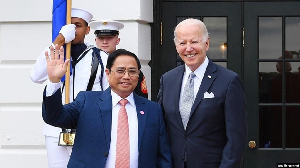 Tổng thống Hoa Kỳ Joe Biden đón Thủ tướng Việt Nam Phạm Minh Chính tại Nhà Trắng ngày 12/5/2022. Photo US Embassy in Hanoi.