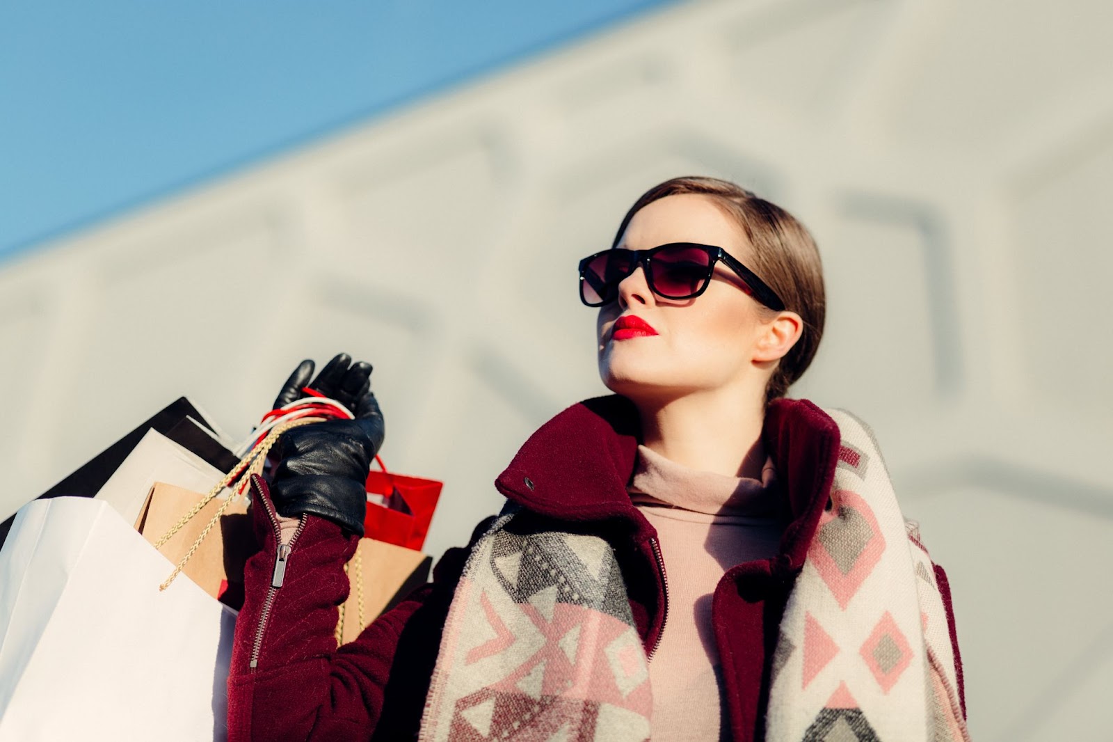 10 Ways to Save Money on Your Fashion Purchases