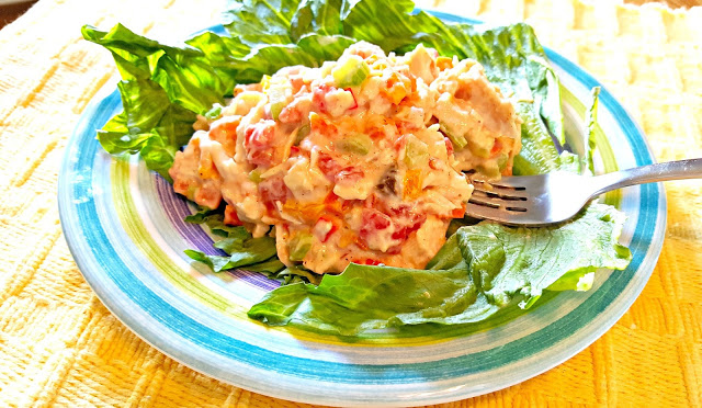 Quick and Healthy Chicken Salad. With just a few tricks, you can have this salad made and ready to share in 15 minutes, and around here that's a very good meal! Quick and Healthy Chicken Salad. With just a few tricks, you can have this salad made and ready to share in 15 minutes, and around here that's a very good meal!