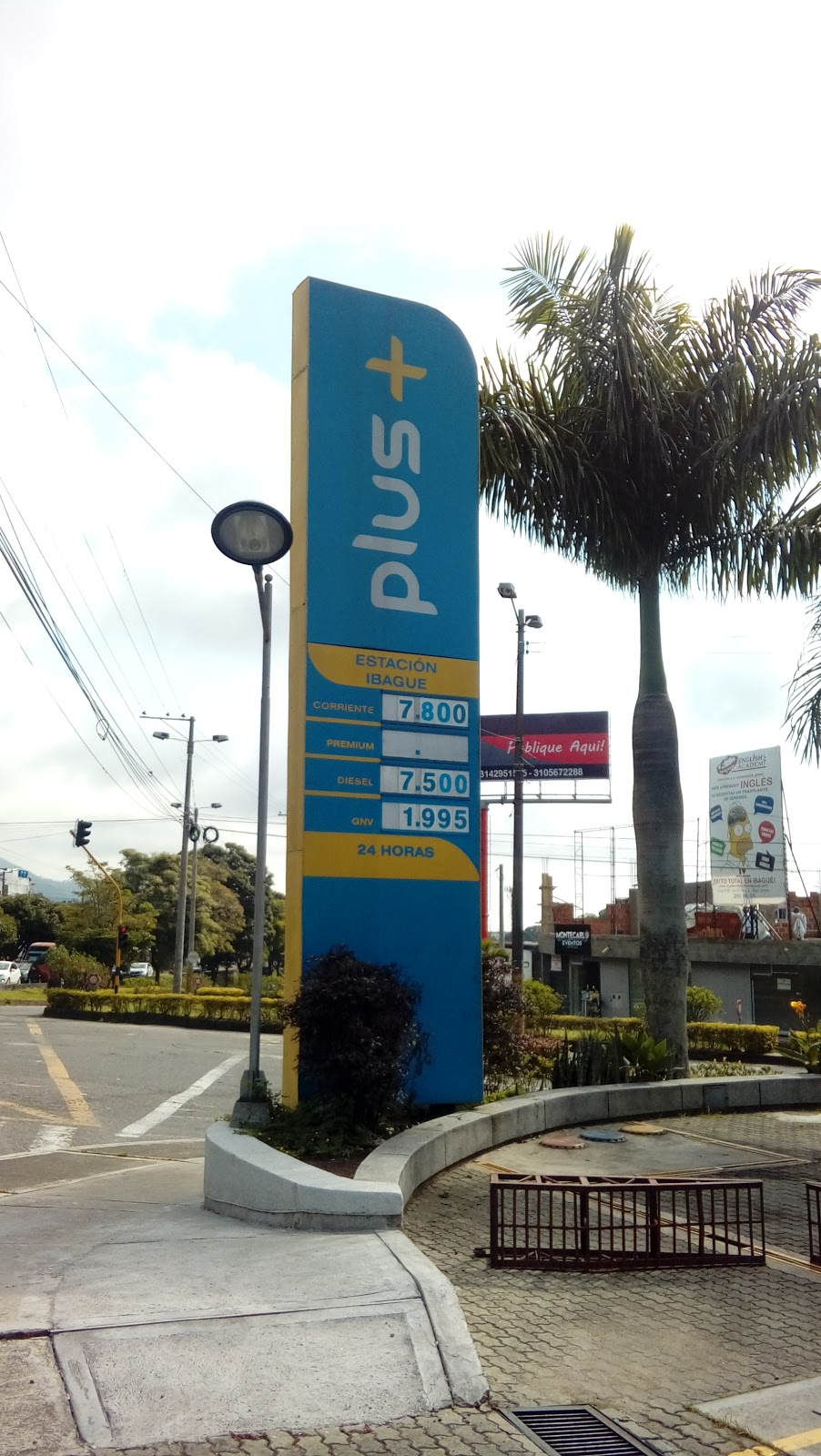 Estación de Servicio PLUS Gaitán
