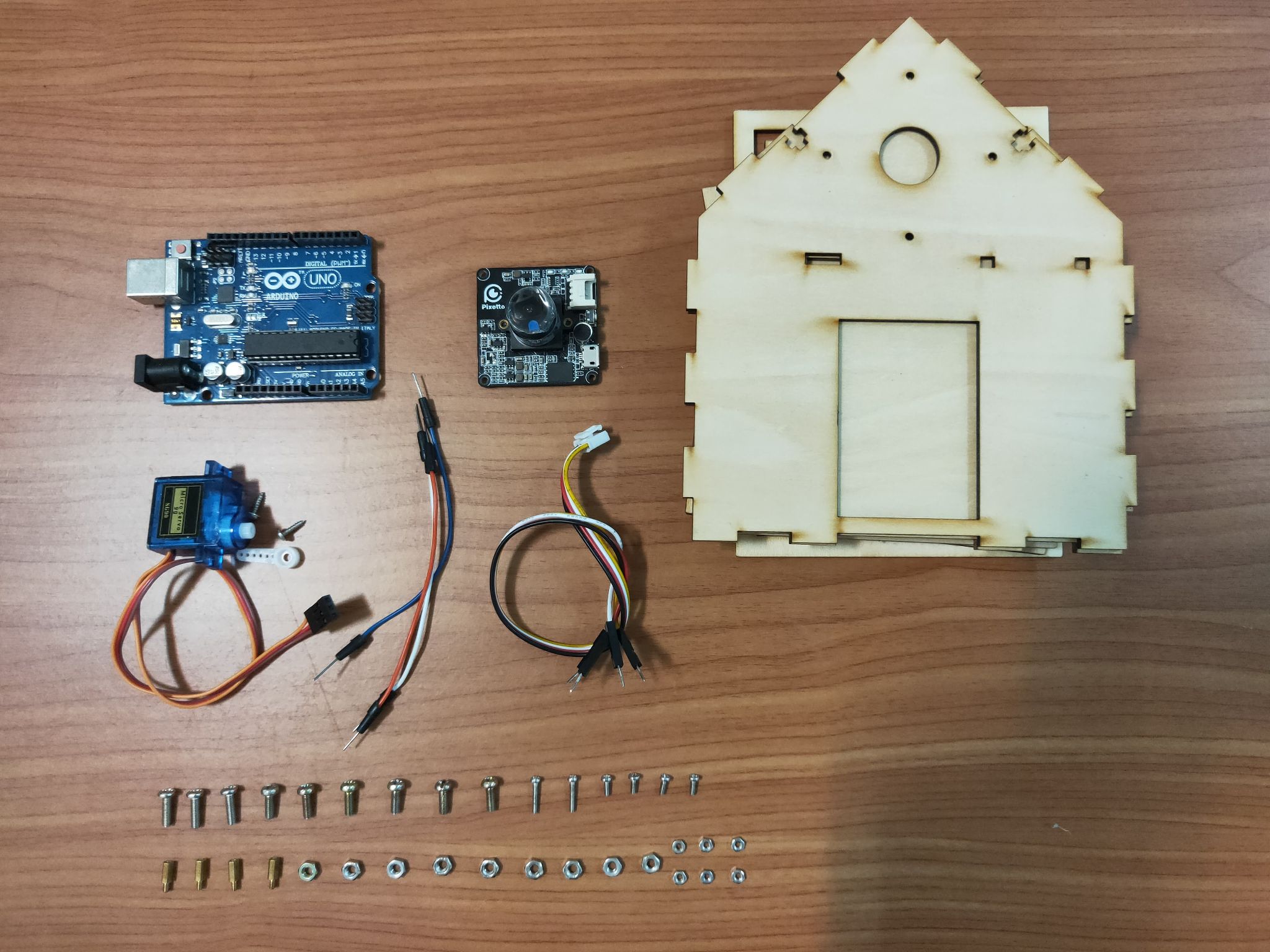 運用 Pixetto 視覺感測器製作人臉辨識門鎖(Arduino UNO)