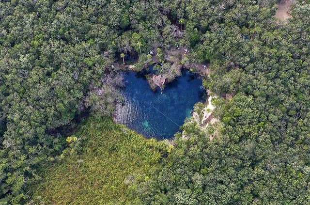 Fotos del Cenote Corazón en Tulum