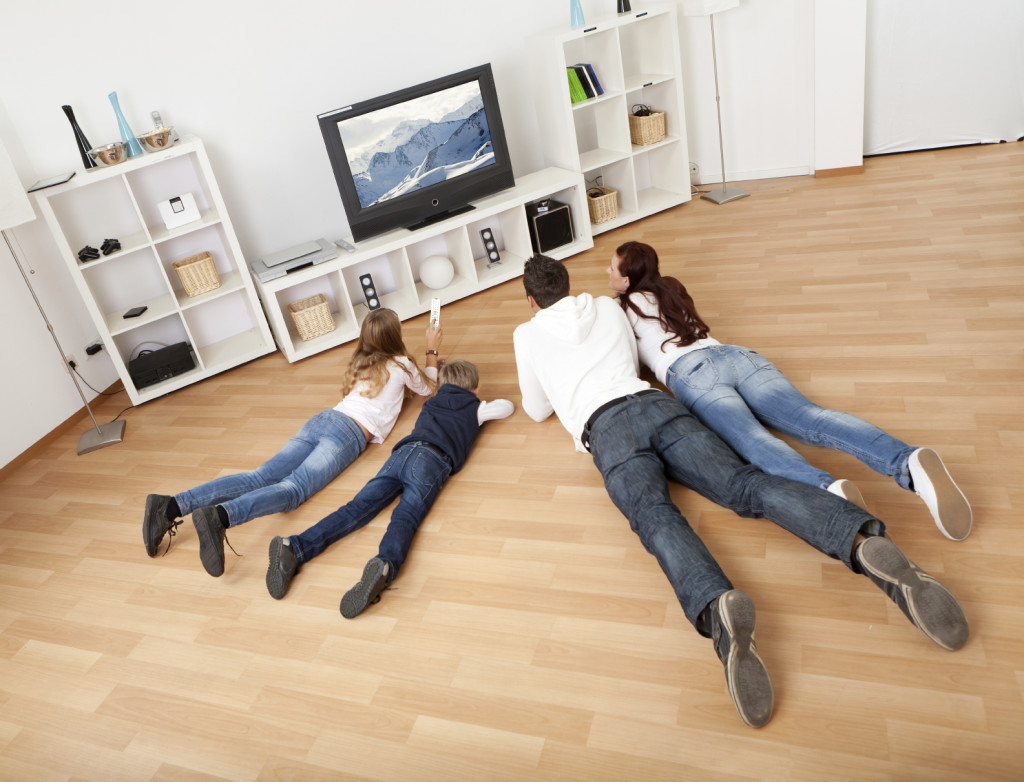 watching dvd in rainy days.jpg