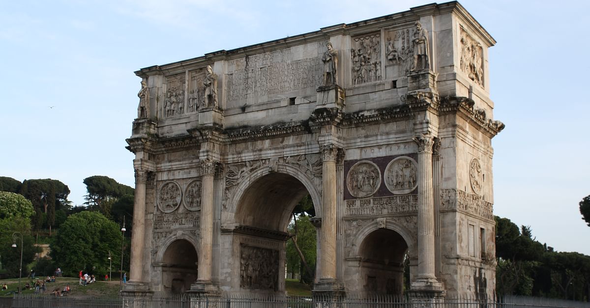 Symmetry and Proportion in the Arch of Constantine 