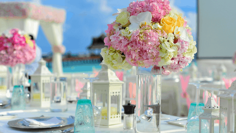 wedding flowers cost table arrangements
