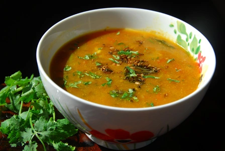 indian recipes for winters- garlic rasam