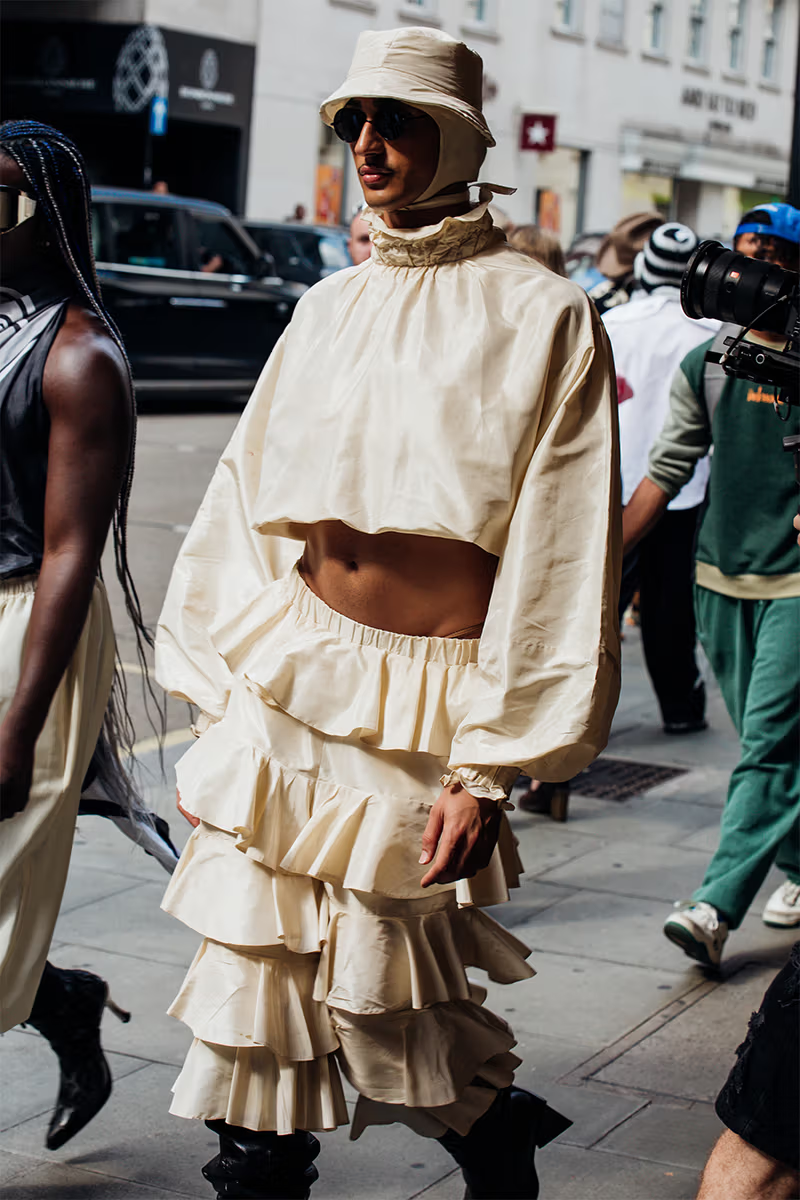 Guy rocks crop top for a hot fashion moment