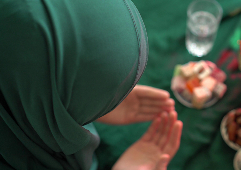 dua before eating allahumma barik lana