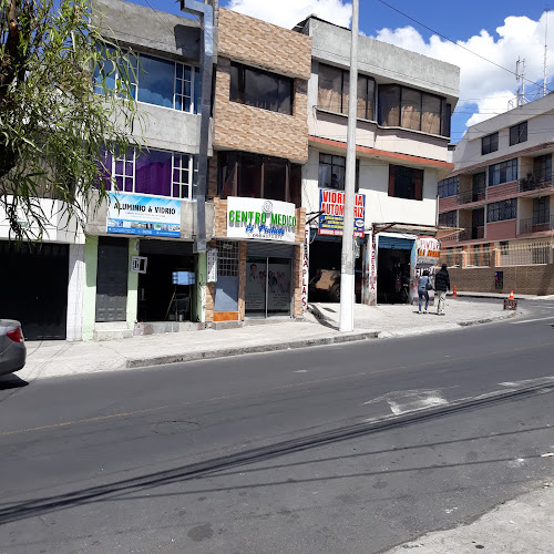 Centro Medico El Pintado - Quito