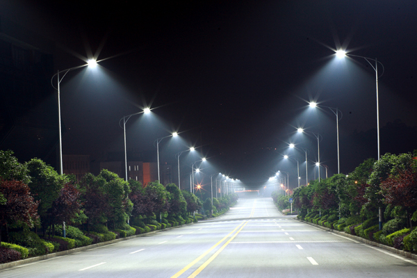 Floodlights: Understanding The Advantages And Disadvantages