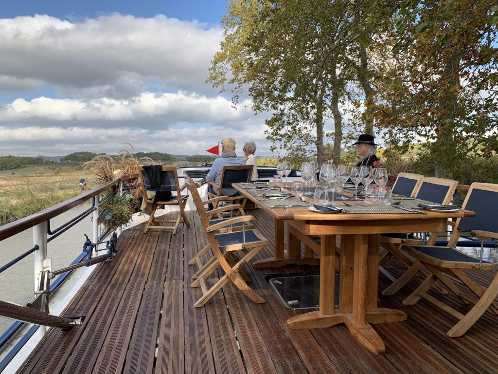 lunch al fresco aboard Anjodi.hotel barge cruise