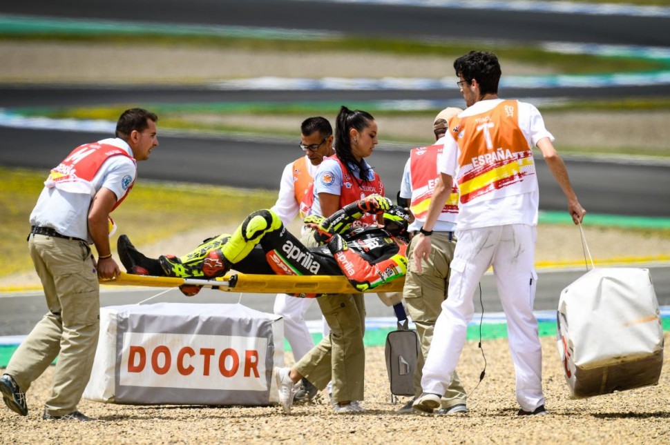 https://www.motogonki.ru/images/news/4-05-2019_motogp_andrea_iannone_priznan_negodnym_k_gran-pri_ispanii_no_zhdet_utrennego_medosmotra.jpg