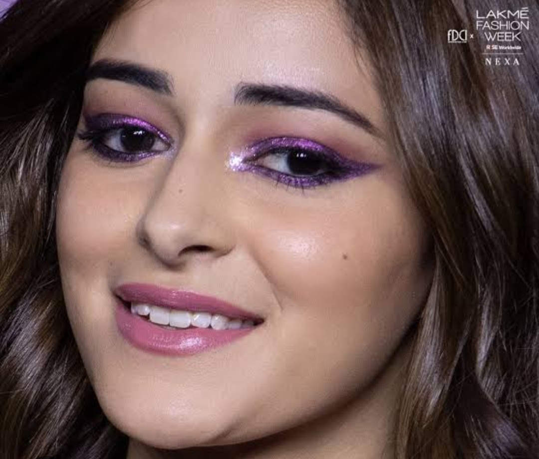 आखों का मेकअप - Eye Makeup & Eyeliner Parlours India