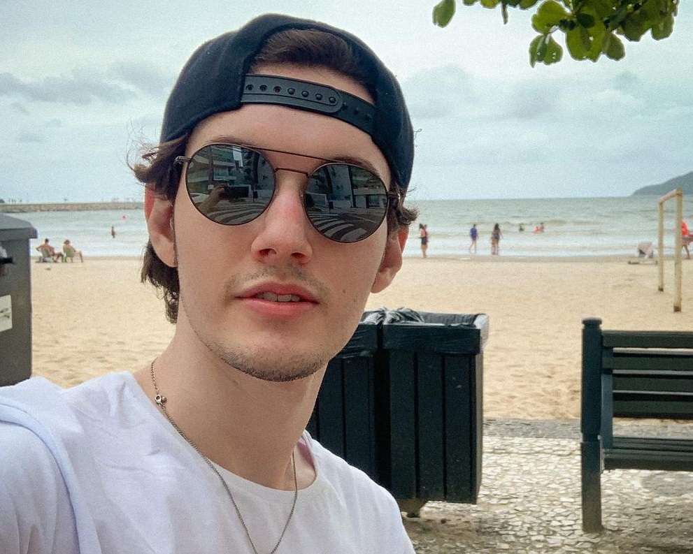 Davi's Profile, Net Worth, Age, Height, Relationships, FAQs