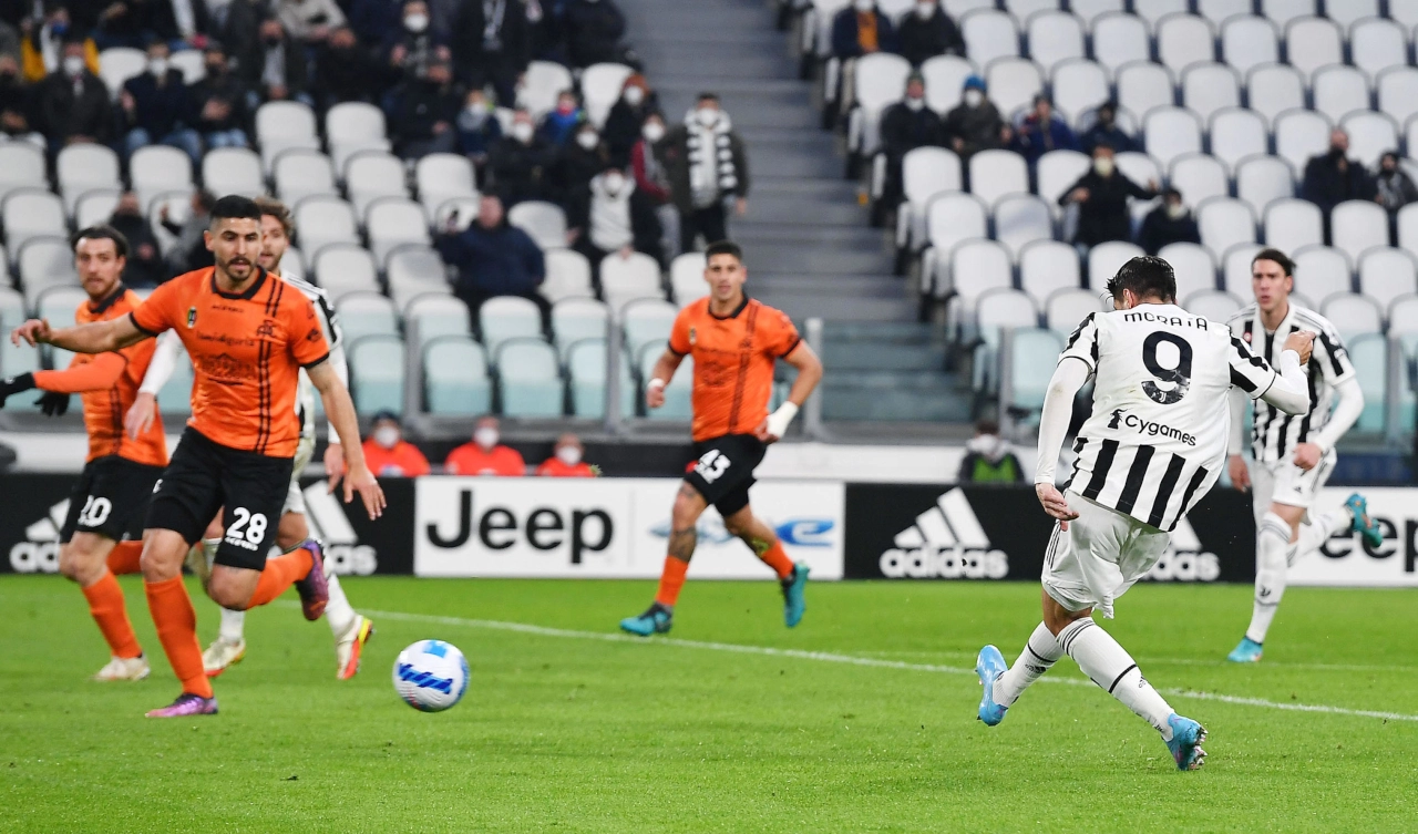 Vlahoic misfires but Morata saves the night for Juventus 