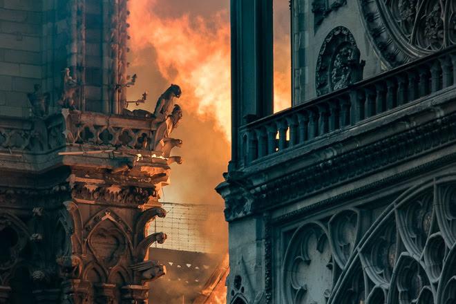 Những bảo vật khiến Nhà thờ Đức Bà Paris là biểu tượng bất diệt trong trái tim người Pháp: Bao nhiêu thứ còn nguyên vẹn sau đám cháy? - Ảnh 4.