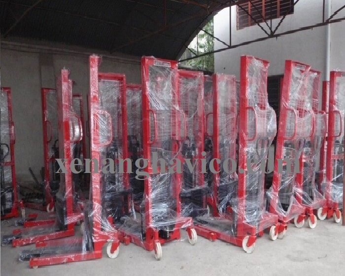 xe nâng tay cao cũ đã qua sử dụng
