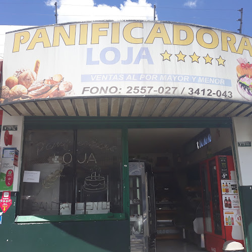 Opiniones de Panificadora Loja en Quito - Panadería