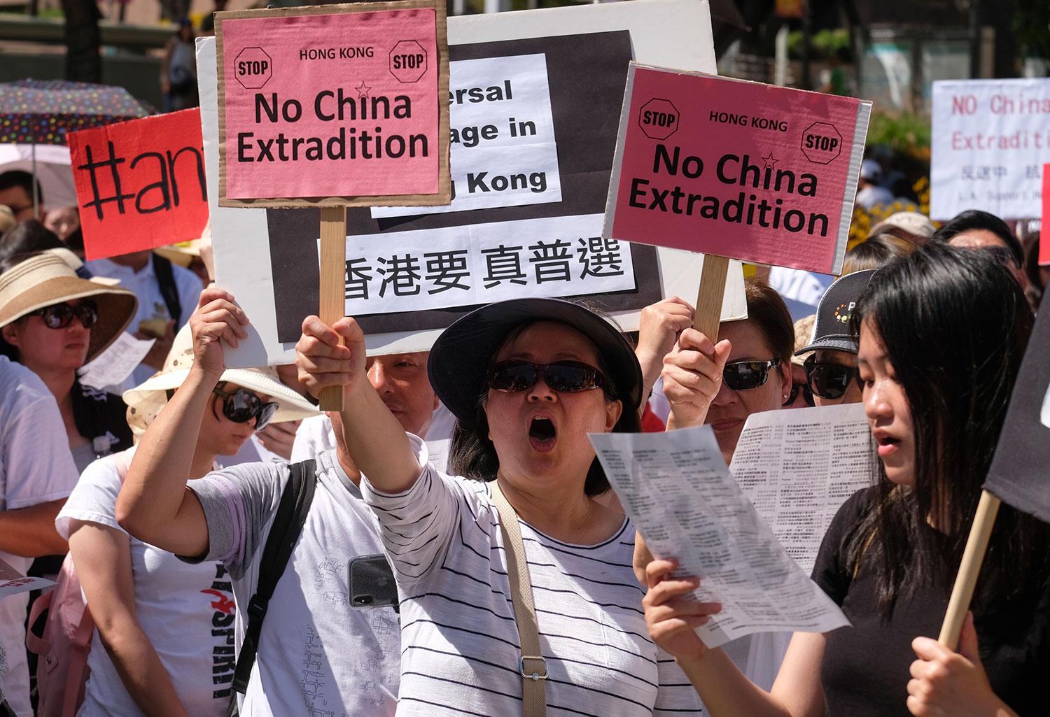 https://www.rfa.org/mandarin/yataibaodao/gangtai/ql2-06102019070643.html/000_1HD9AK.jpg