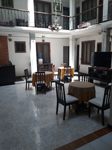 Calle 7-82, Cuenca 010101