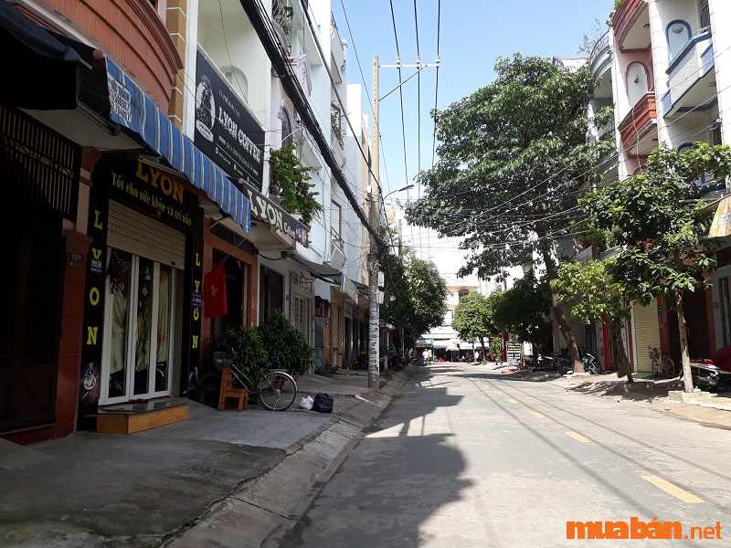  Nhà mặt tiền phù hợp với mục đích kinh doanh