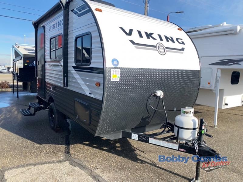 Find more deals on travel trailers for sale at Bobby Combs today!
