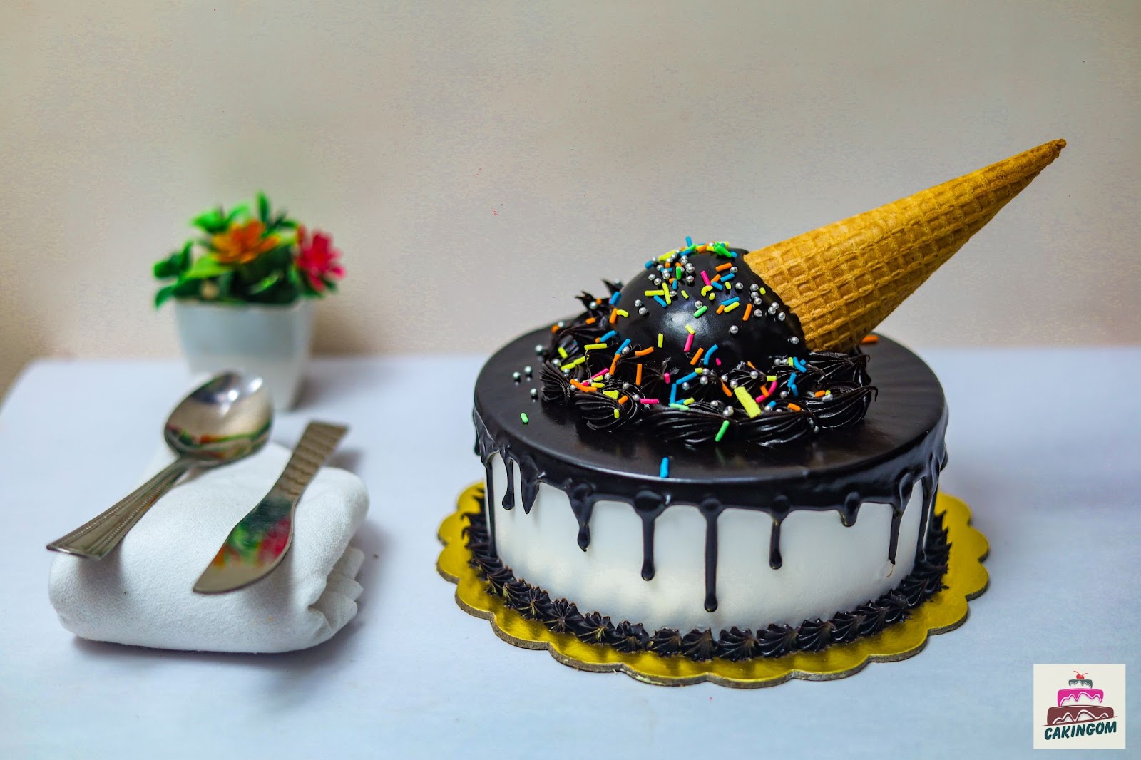 Waffle Cone Cake