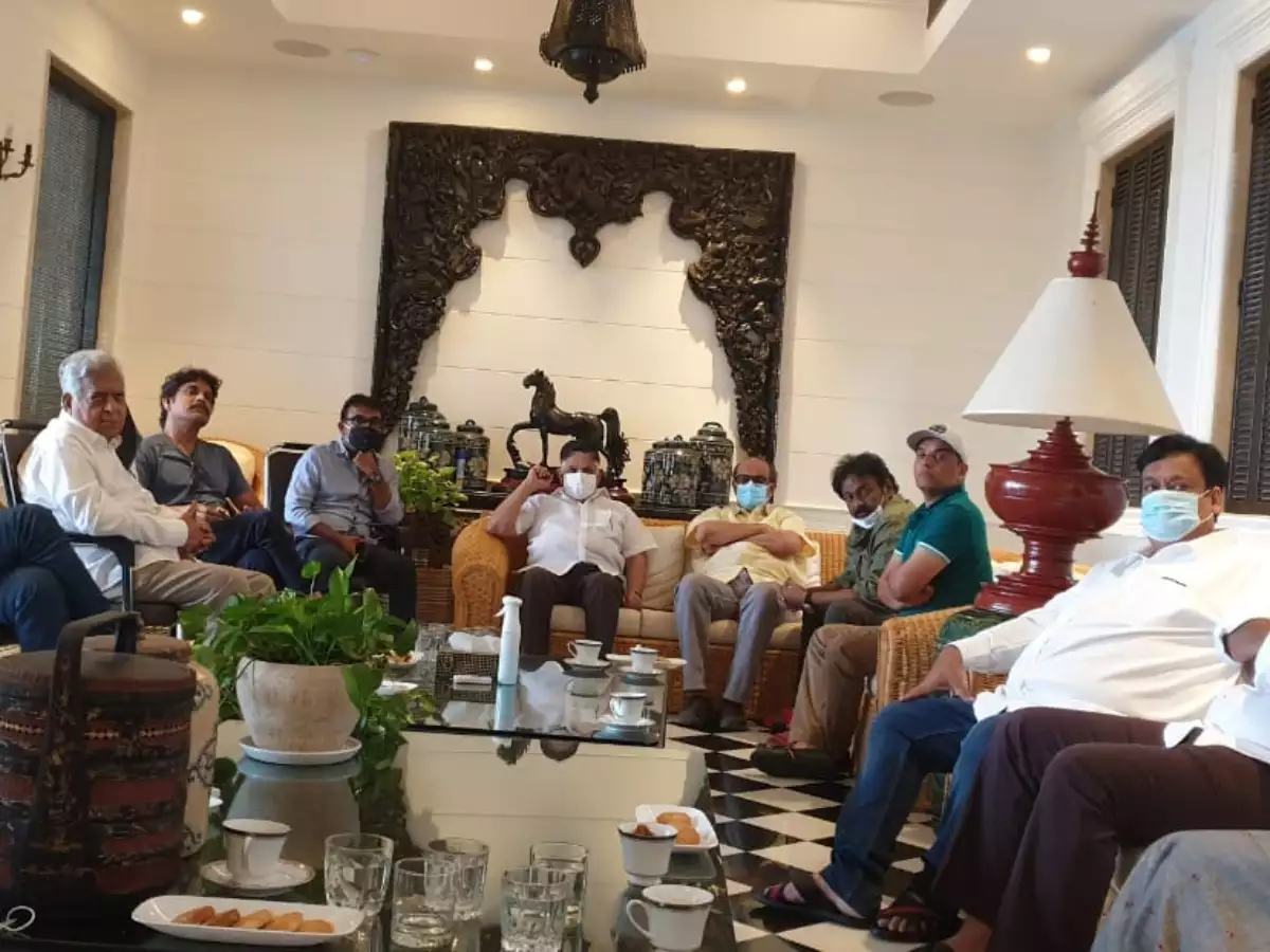 a-glimpse-inside-chiranjeevi-s-house-in-hyderabad-timesproperty