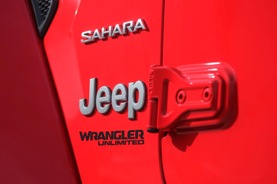 How to take the doors off a 2018 Jeep Wrangler | San Marcos Chrysler Dodge  Jeep Ram