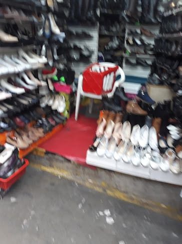 Opiniones de Calzado Local 254 en Quito - Zapatería