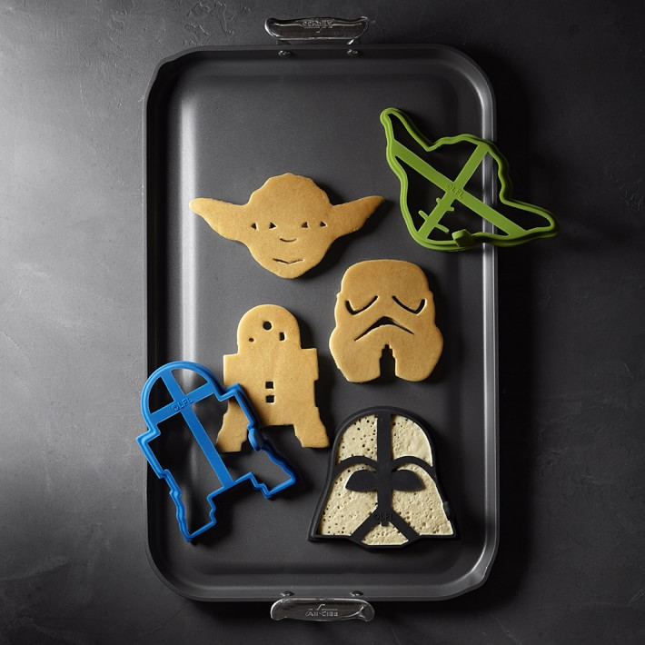 28 best 'Star Wars'-themed gifts for fans of all ages