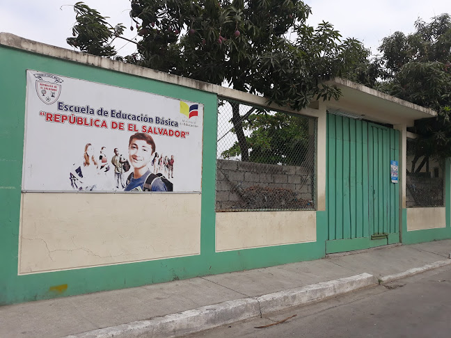 Escuela Republica De El Salvador - Guayaquil