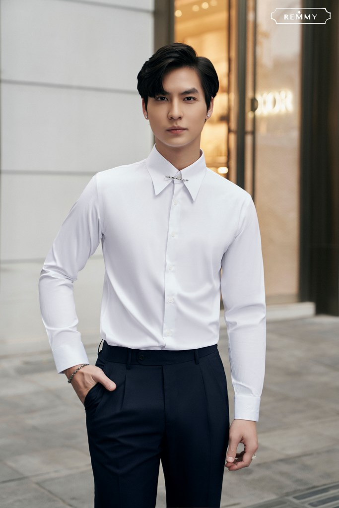 Áo sơ mi trắng