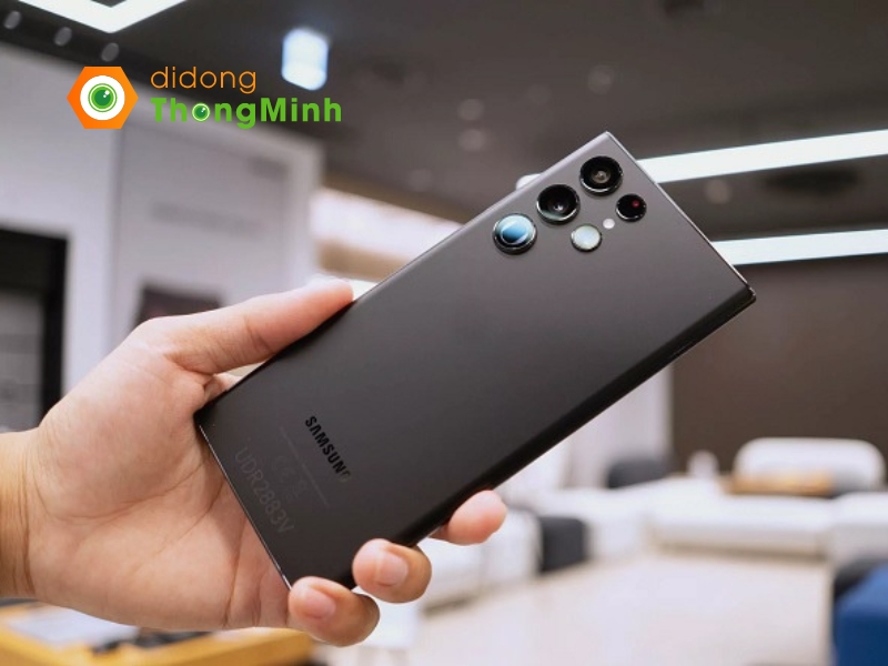  Hình ảnh thiết kế của Samsung Galaxy S22 Ultra 5G Mỹ Cũ