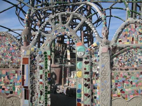 History, Los Angeles County: Watts Towers as Mosaic Art